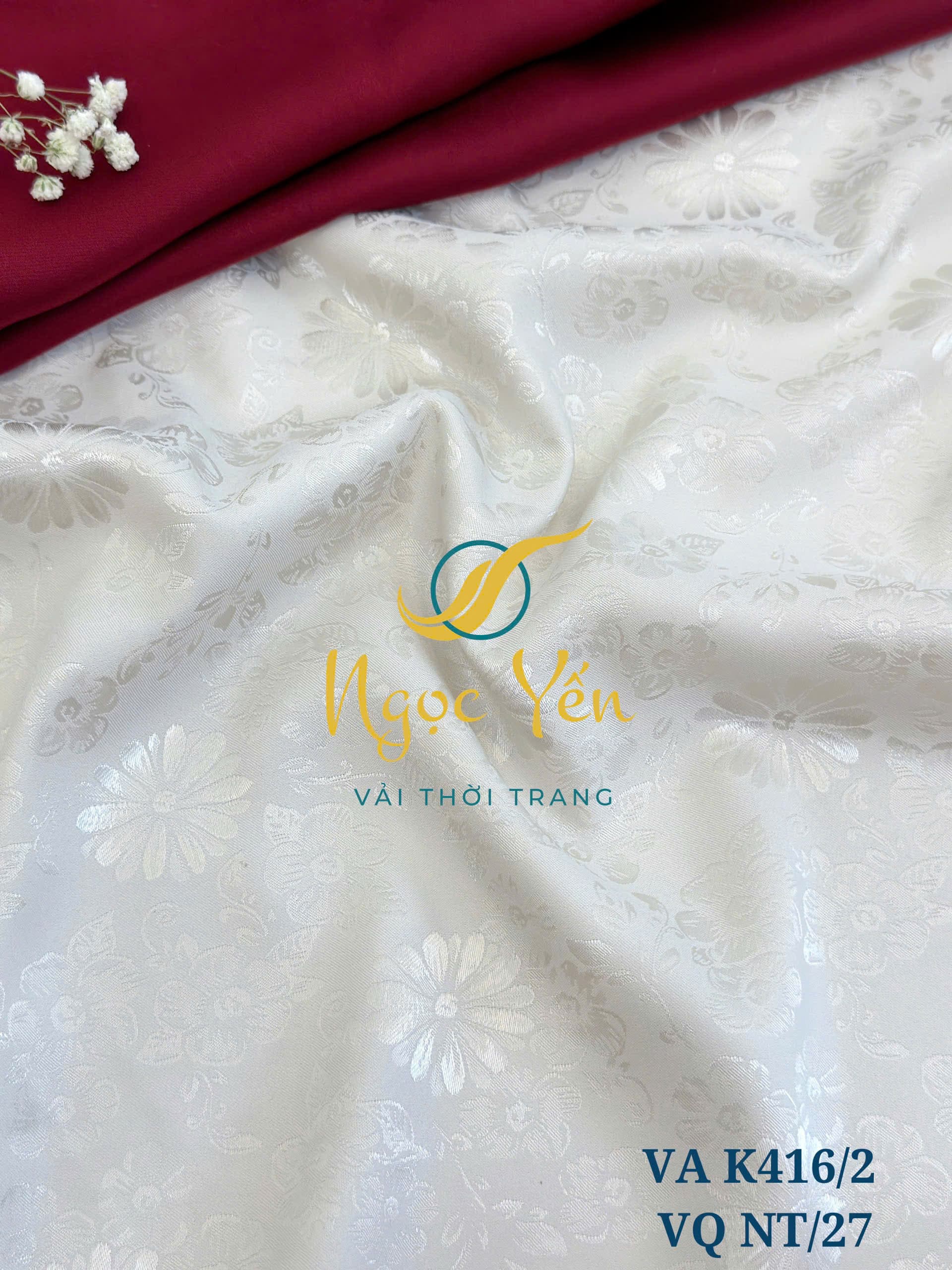 VA K416/2-Vải áo lụa ngọc trai in họa tiết hoa màu trắng