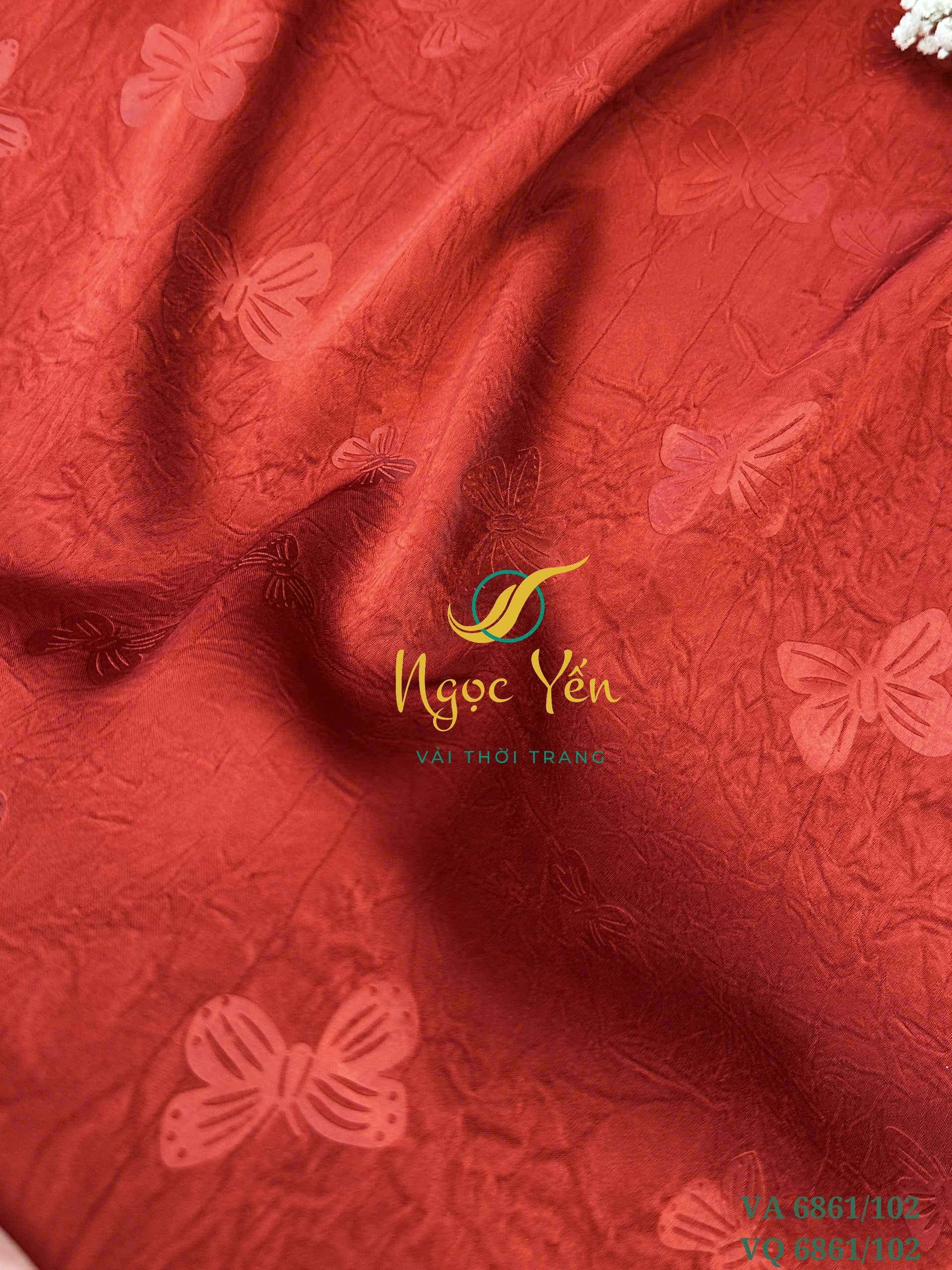 VA 6861/102-Vải áo dài lụa in hoa đỏ cam