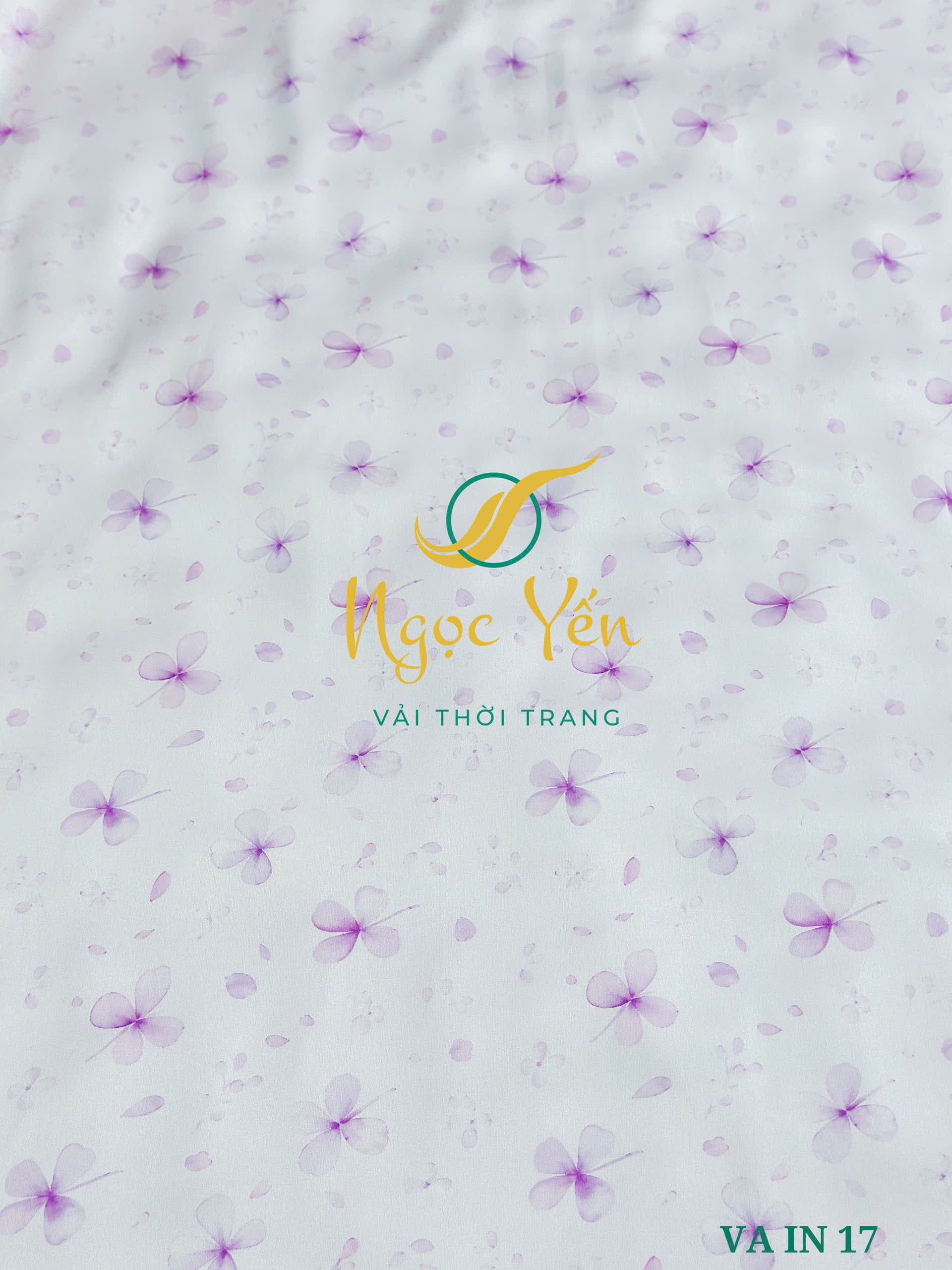 VA IN 17-Vải áo dài lụa latin in hoa tím nền trắng